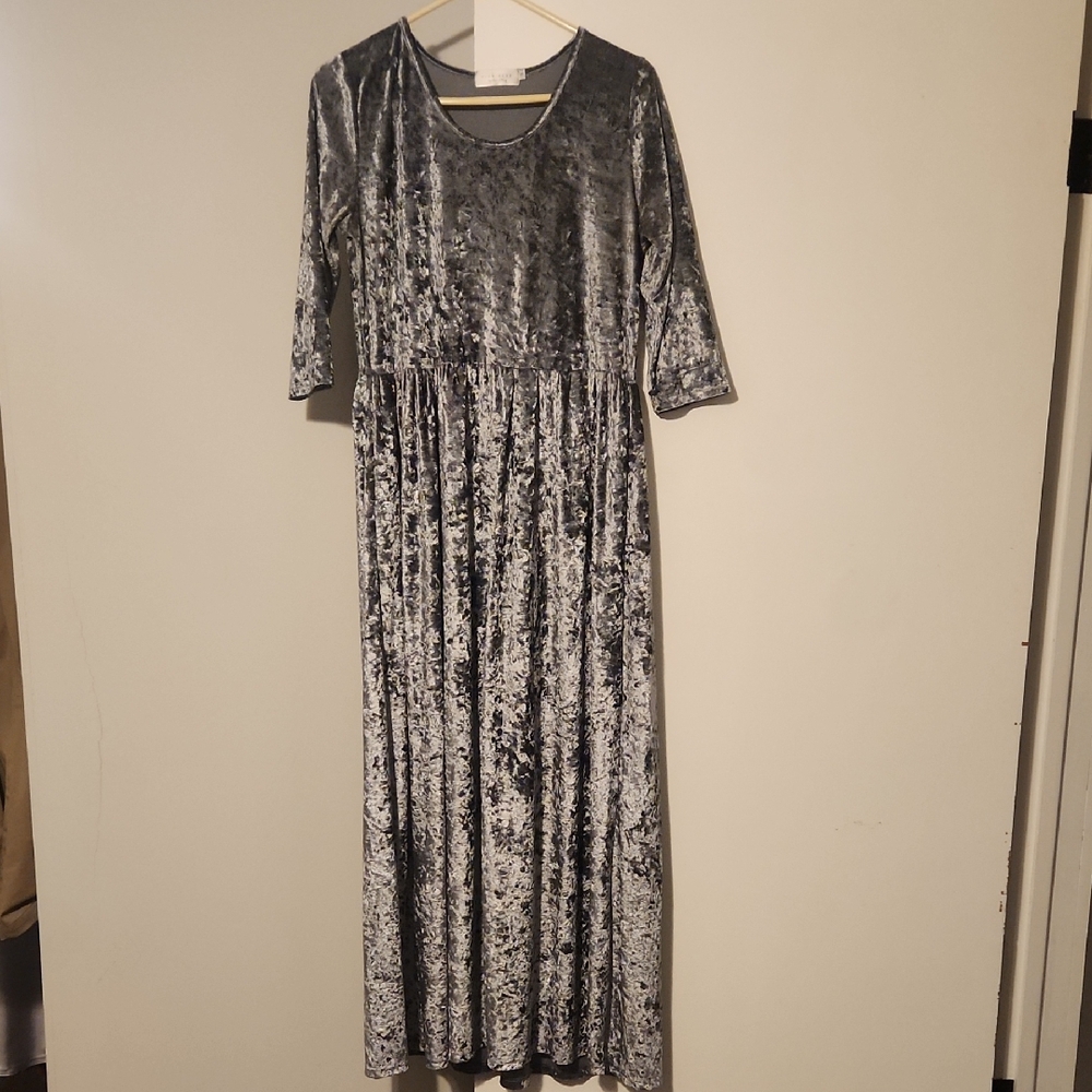 Elegant Gray Velvet Dress